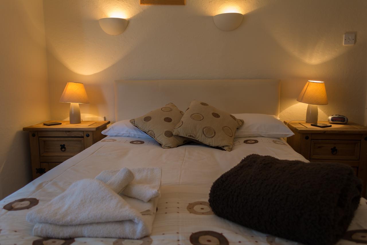 The Lodge Swindon Zewnętrze zdjęcie