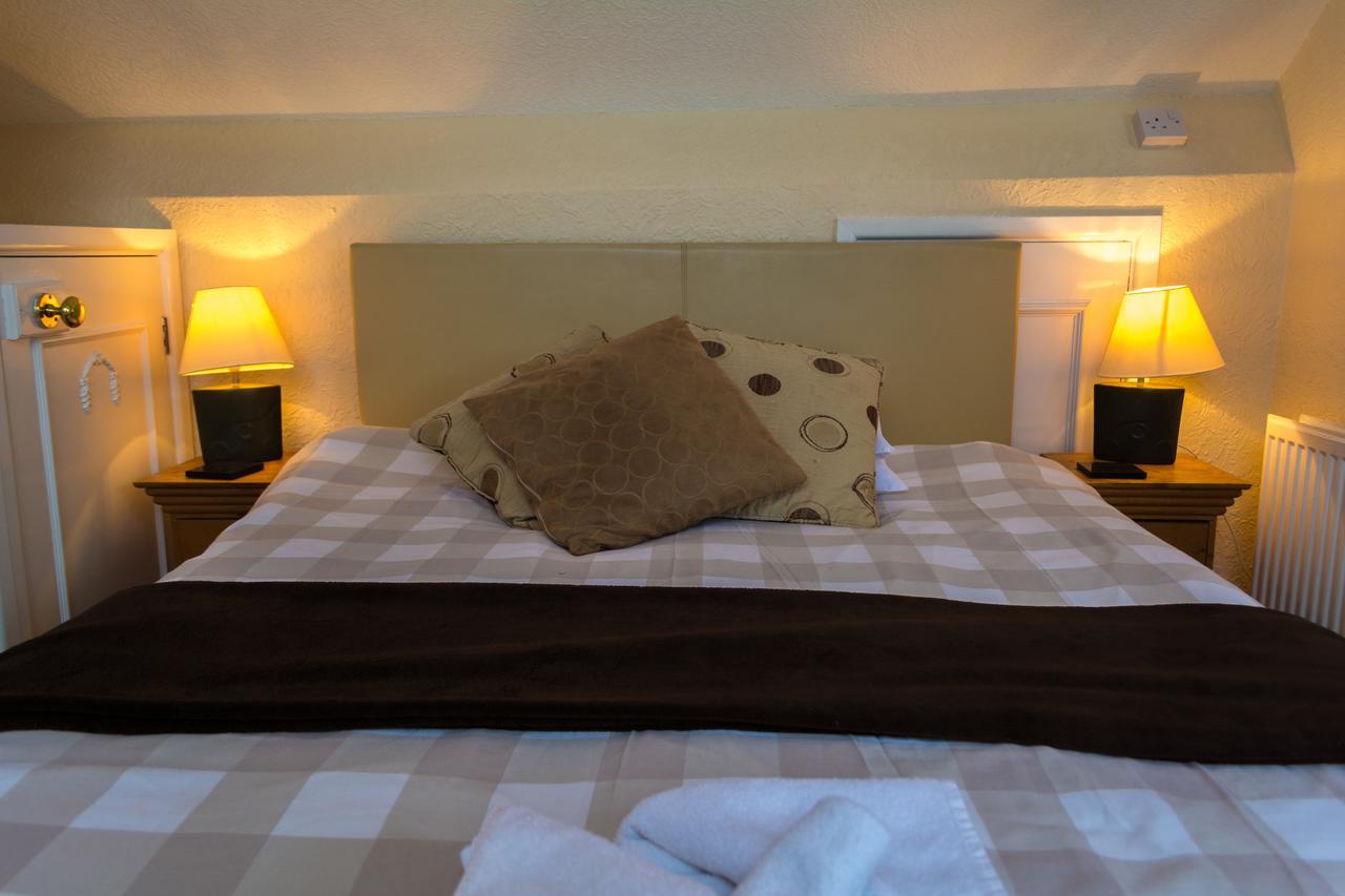 The Lodge Swindon Zewnętrze zdjęcie