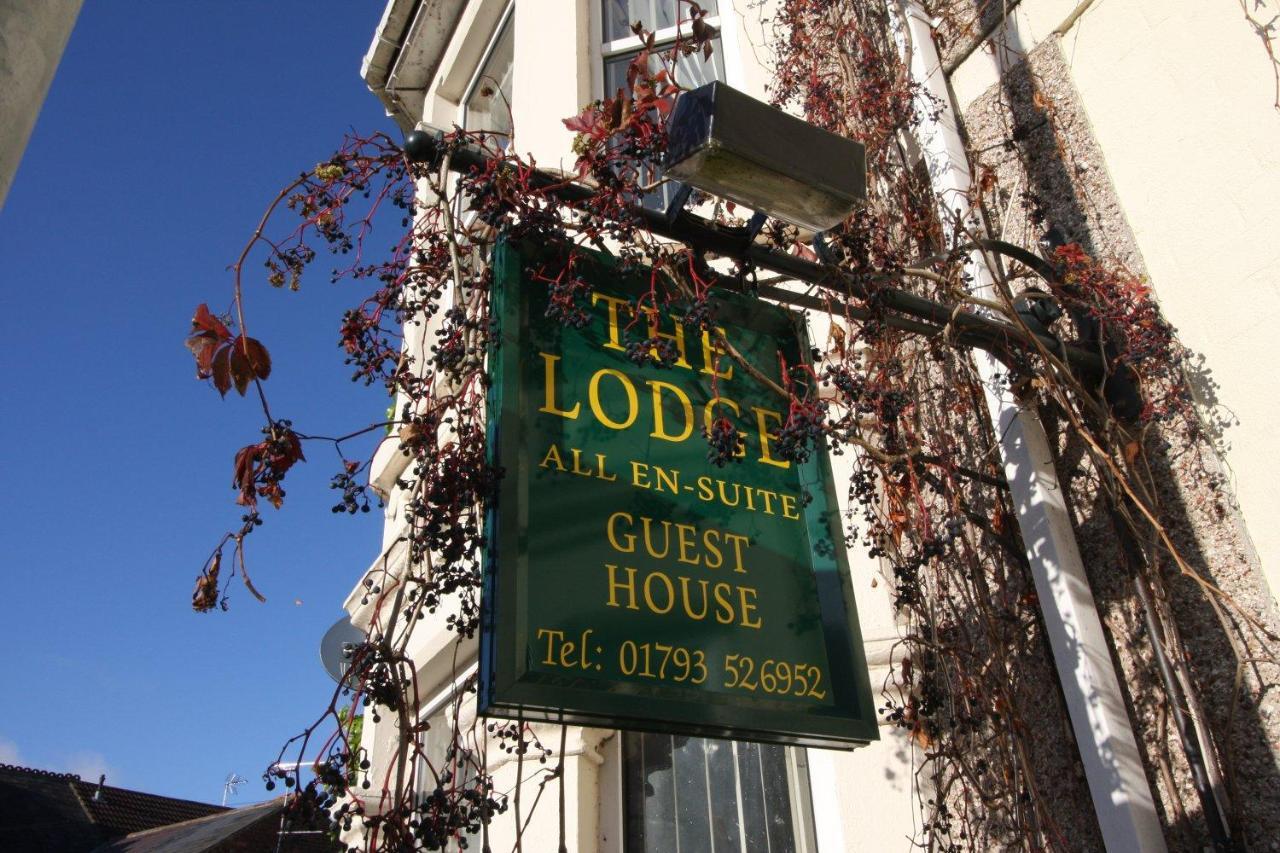 The Lodge Swindon Zewnętrze zdjęcie